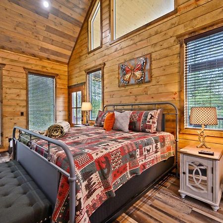 The Adirondack Honeymoon Hot Tub Soaking Tub Wood Burning Fireplace Stephens Gap Exterior foto