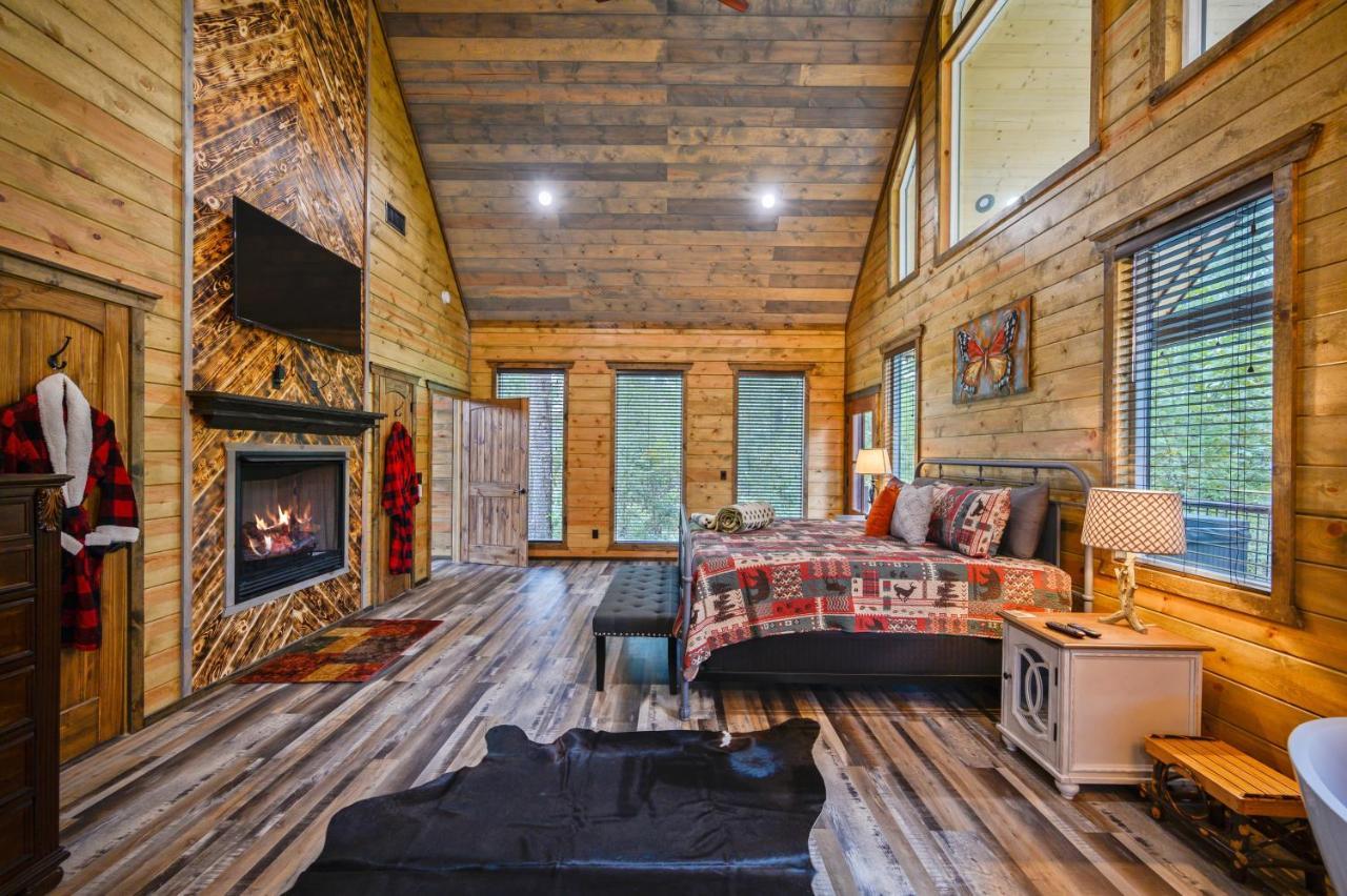 The Adirondack Honeymoon Hot Tub Soaking Tub Wood Burning Fireplace Stephens Gap Exterior foto