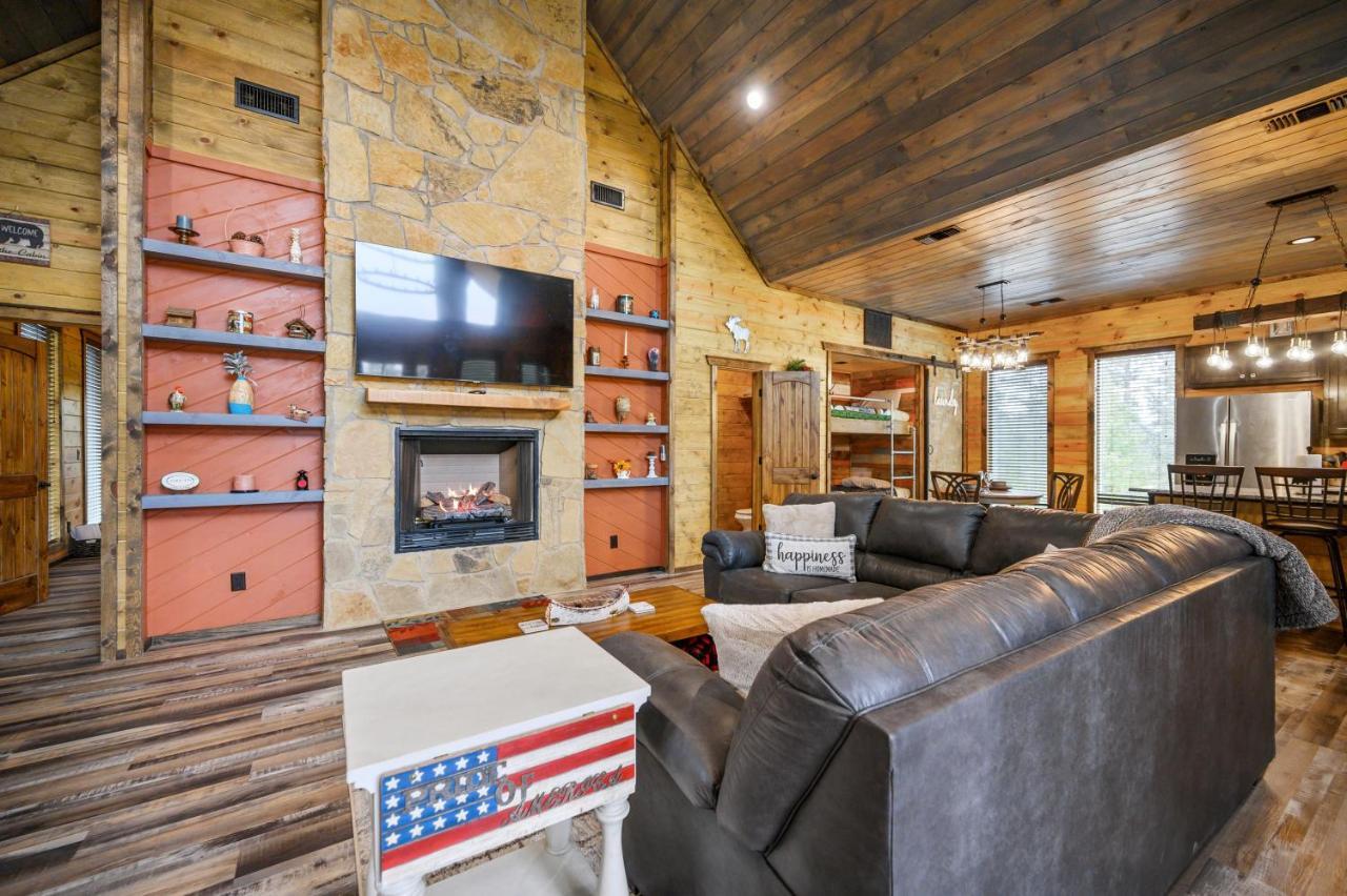 The Adirondack Honeymoon Hot Tub Soaking Tub Wood Burning Fireplace Stephens Gap Exterior foto