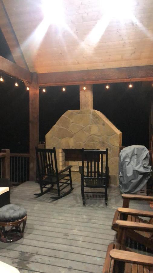 The Adirondack Honeymoon Hot Tub Soaking Tub Wood Burning Fireplace Stephens Gap Exterior foto